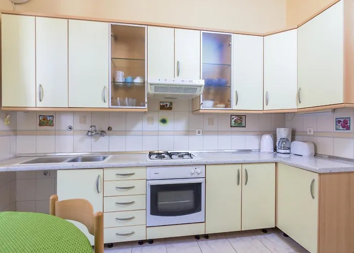 With Wifi - 14582 Apartment